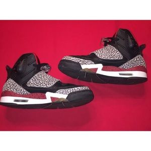 Air Jordan Beez 23 Men’s Size 7 High Top Shoes